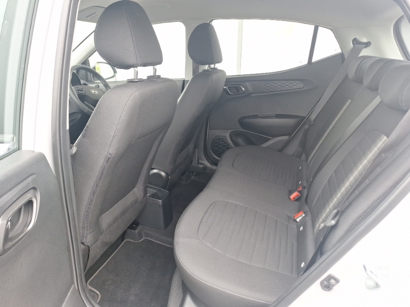 Hyundai I10 1.0 63 Advance Nav ET25URL Grey #6
