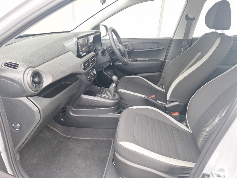 Hyundai I10 1.0 63 Advance Nav ET25URL Grey #5
