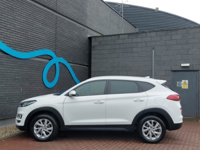 Hyundai Tucson 1.6 Gdi Se Nav 2Wd SK20XRZ White #4