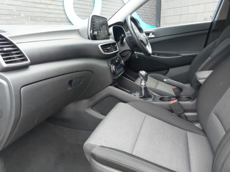 Hyundai Tucson 1.6 Gdi Se Nav 2Wd SK20XRZ White #5