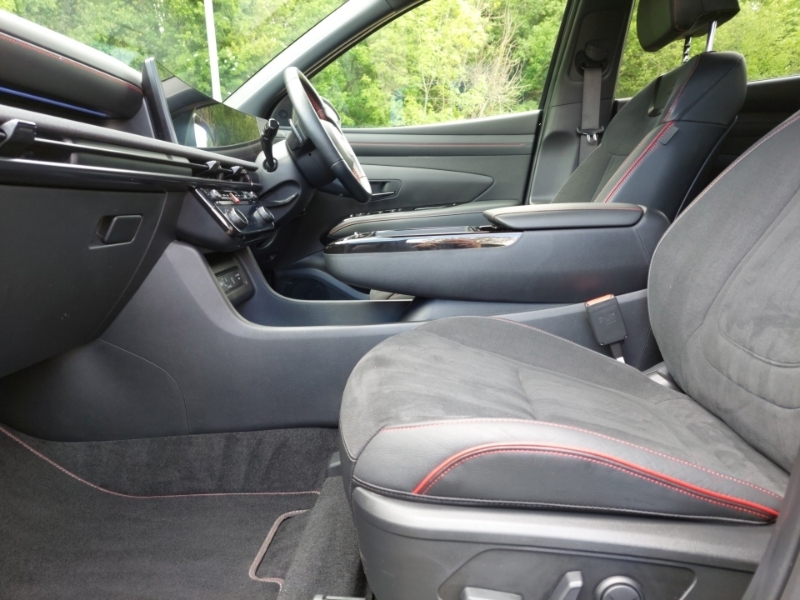 Hyundai Tucson 1.6T Hybrid N Line S EA25XZV Black #5