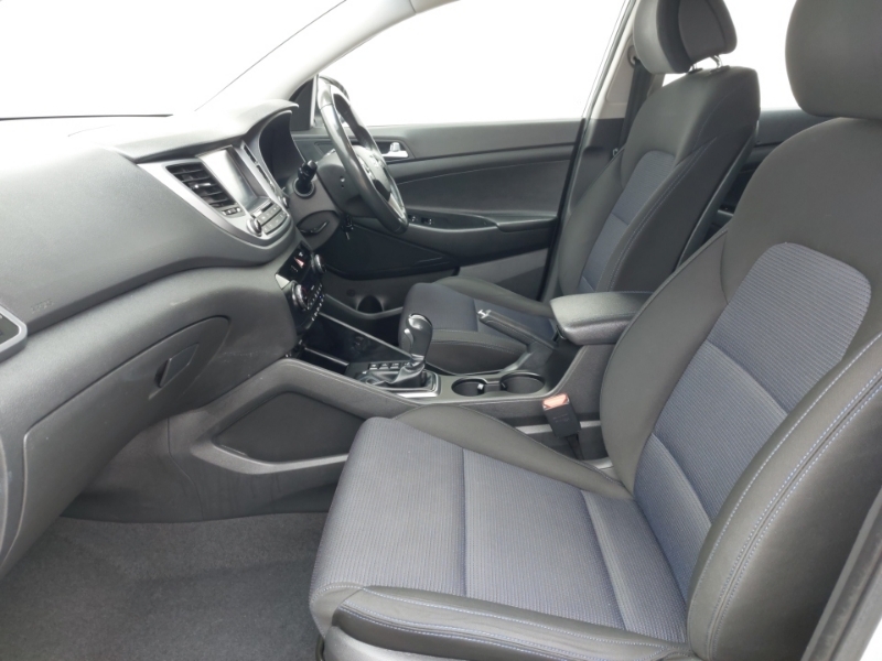 Hyundai Tucson 1.7 Crdi Blue Drive Se Nav 2Wd Dct EX17UKG Silver #5