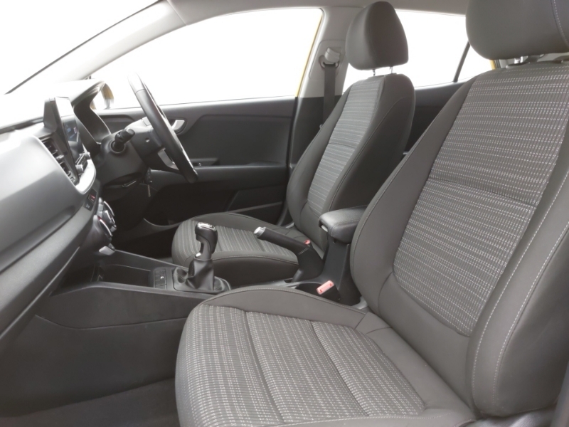 Kia Stonic 1.0T Gdi 99 2 NL23SYU Yellow #5