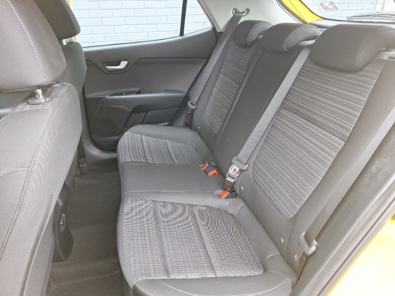 Kia Stonic 1.0T Gdi 99 2 WR23HVC Yellow #6