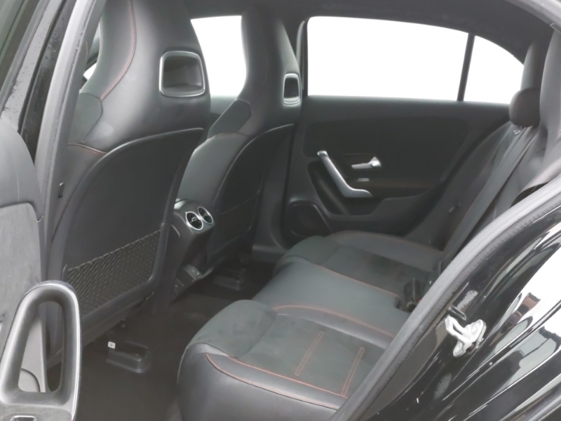 Mercedes-Benz A Class A200 Amg Line Executive FX69OAH Black #6
