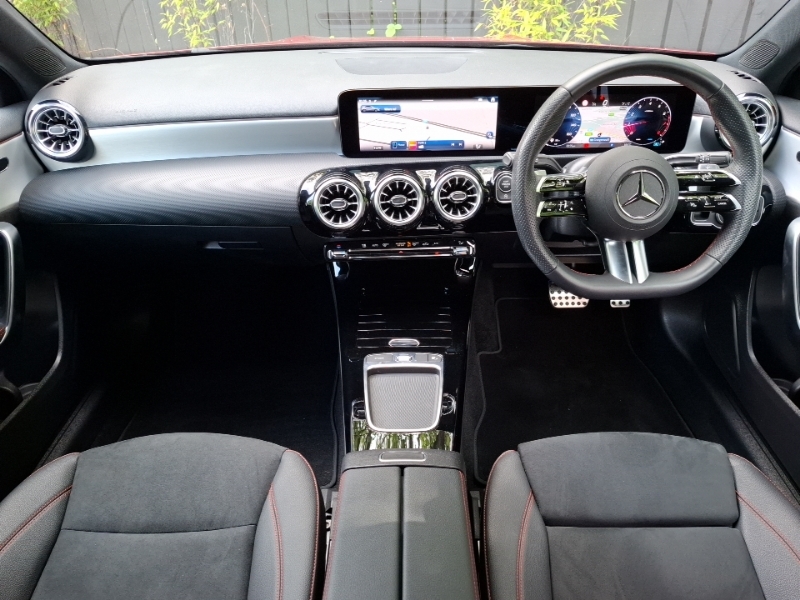Mercedes-Benz A Class A200 Amg Line Executive SL73XKA Red #3