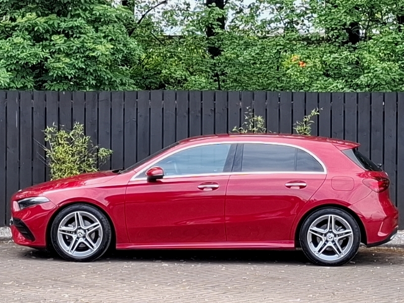 Mercedes-Benz A Class A200 Amg Line Executive SL73XKA Red #4