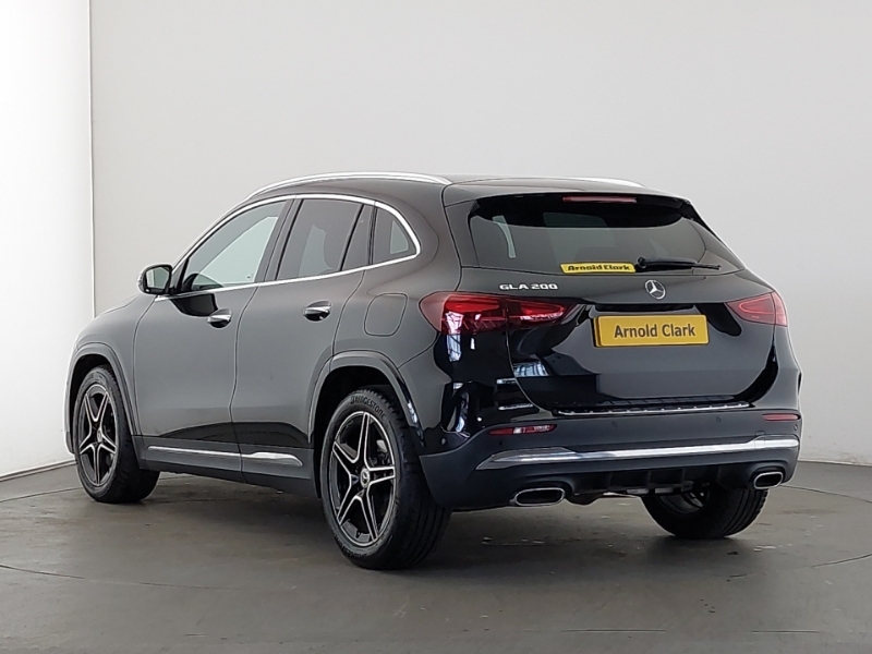 Mercedes-Benz GLA Class Gla 200 Amg Line Executive WX75UCC Black #2