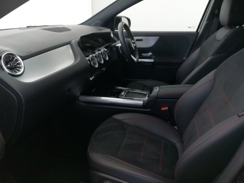 Mercedes-Benz GLA Class Gla 200 Amg Line Executive WX75UCC Black #5