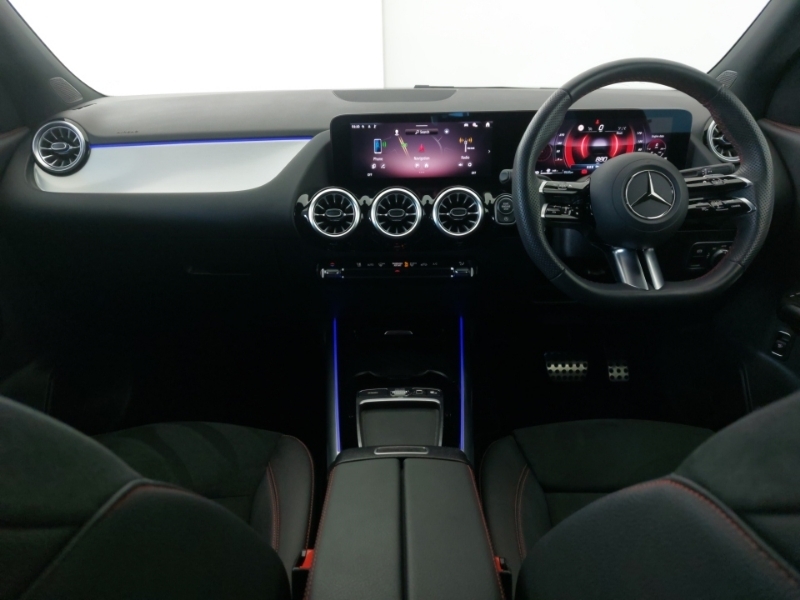 Mercedes-Benz GLA Class Gla 200 Amg Line Executive WX75UCC Black #3
