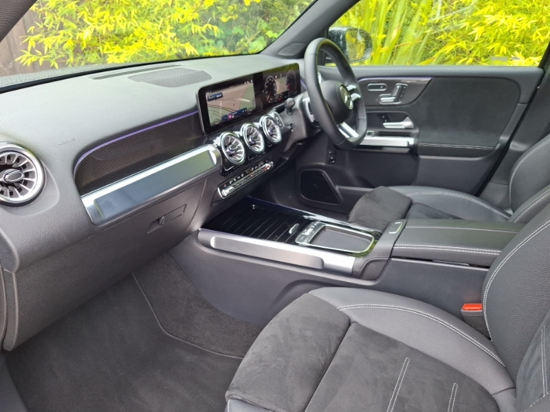 Mercedes-Benz GLB Class Glb 200 Amg Line Premium 7G-tronic KN75BWE Black #5