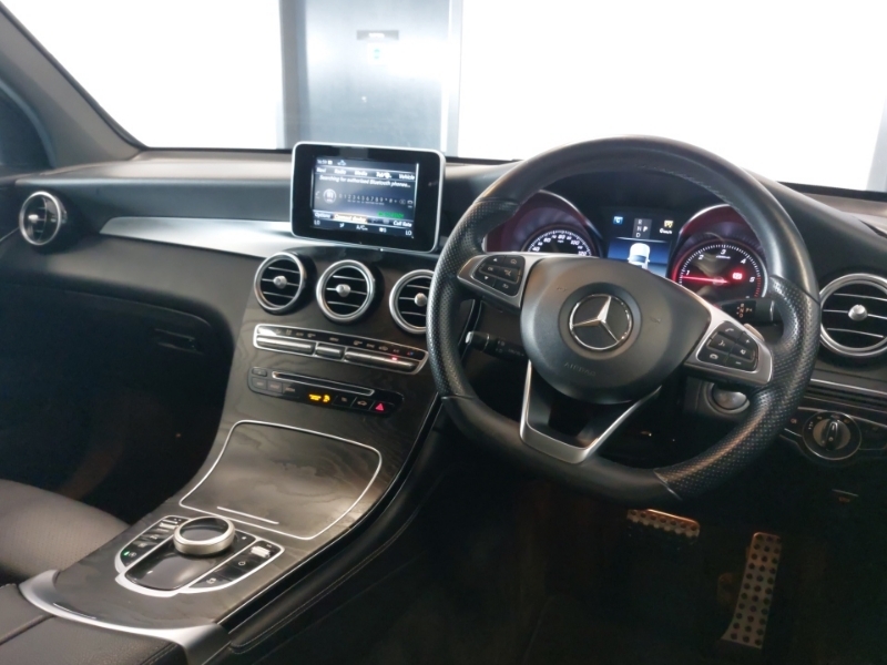 Mercedes-Benz GLC Class Glc 220D 4Matic Amg Line 9G-tronic SE18WWS Red #4