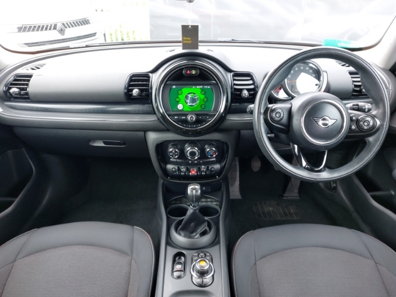 Mini Clubman 1.5 Cooper Classic 6Dr White #3