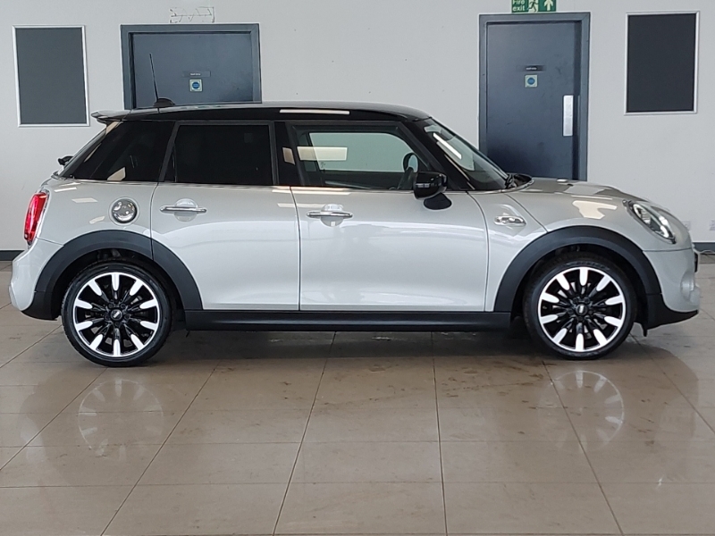 Mini Hatch 2.0 Cooper S Exclusive II YG69OWD Silver #3