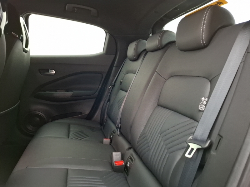 Nissan Juke 1.0 Dig-t Tekna SM25ZHA Grey #6