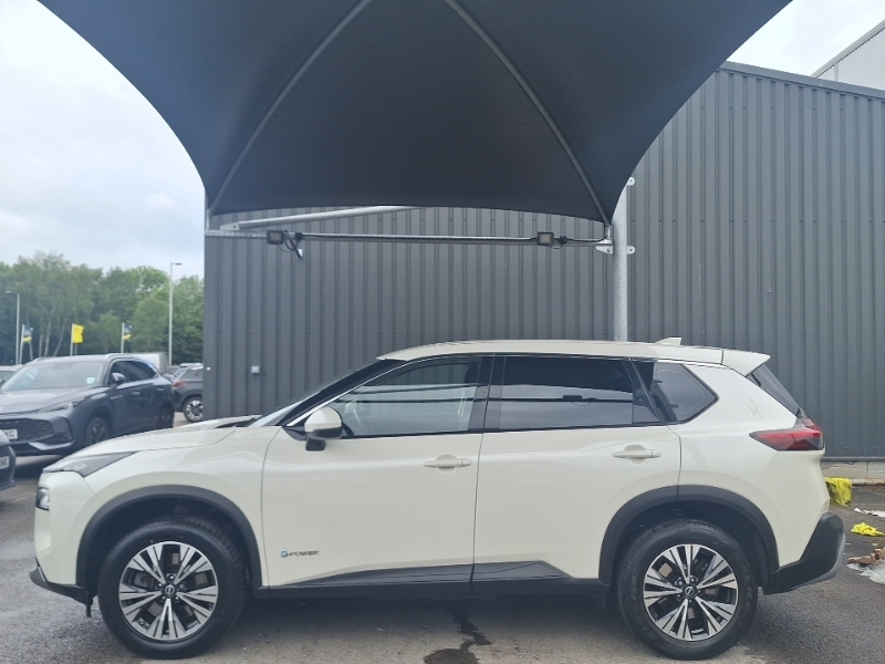 Nissan X-Trail 1.5 E-power E-4orce 213 Acenta Prem 7 St YA73NJV White #4