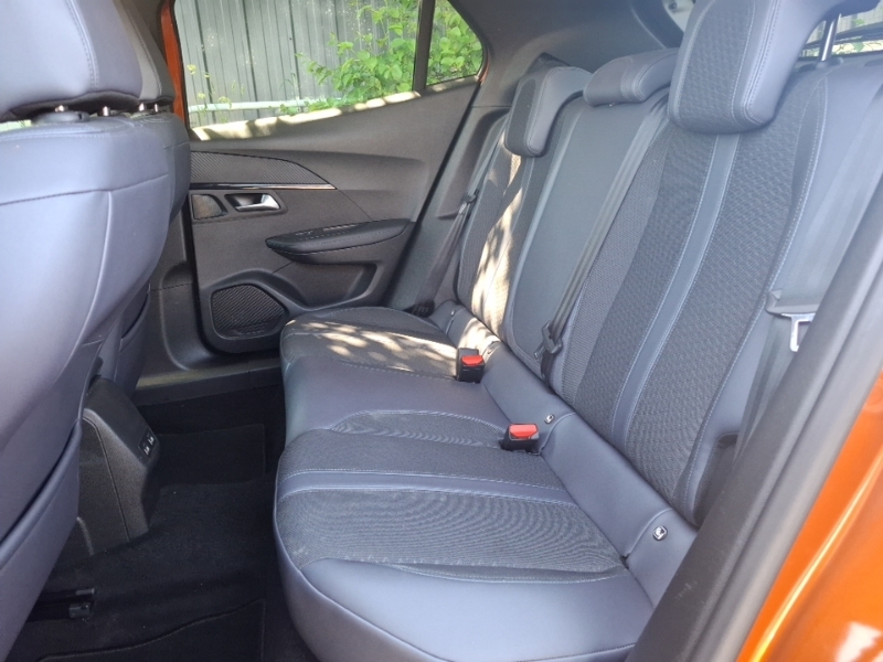 Peugeot 2008 1.2 Puretech Allure FN20RVC Orange #6