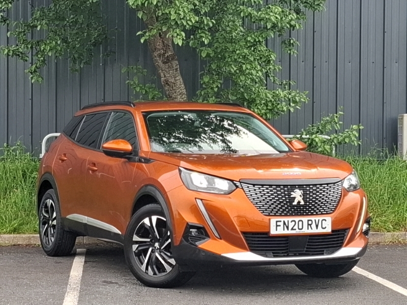 Peugeot 2008 1.2 Puretech Allure Orange