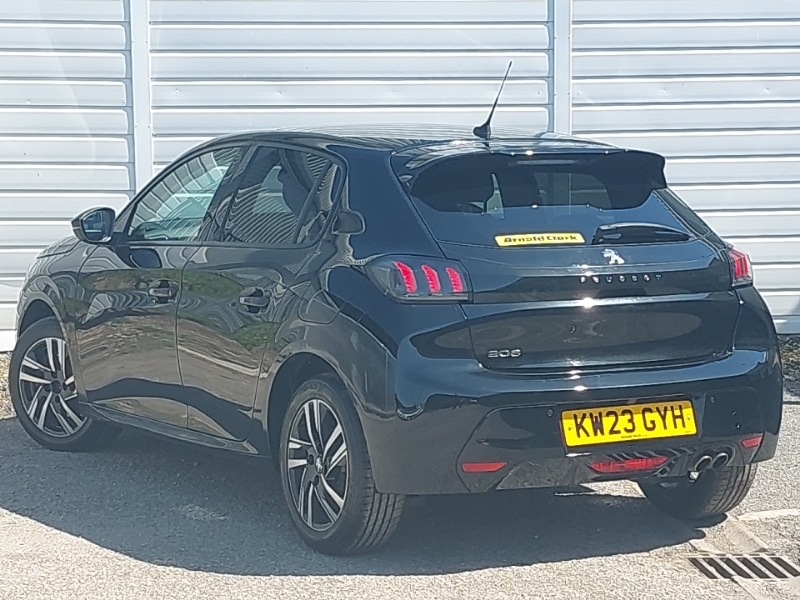 Peugeot 208 1.2 Puretech 130 Allure Premium Eat8 KW23GYH Black #2