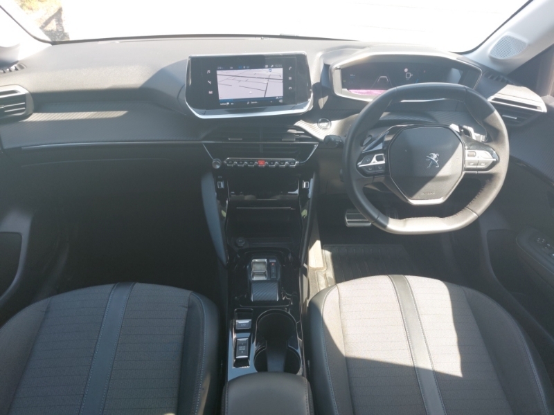 Peugeot 208 1.2 Puretech 130 Allure Premium Eat8 KW23GYH Black #3