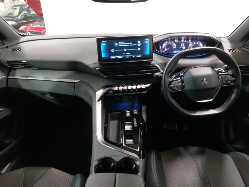 Peugeot 3008 1.5 Bluehdi Allure Premium Eat8 SD23GZO White #3