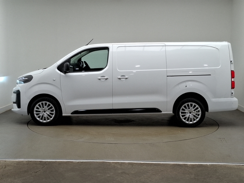 Peugeot Expert 2.0 Bluehdi 145 Asphalt Van SA26LZJ White #4