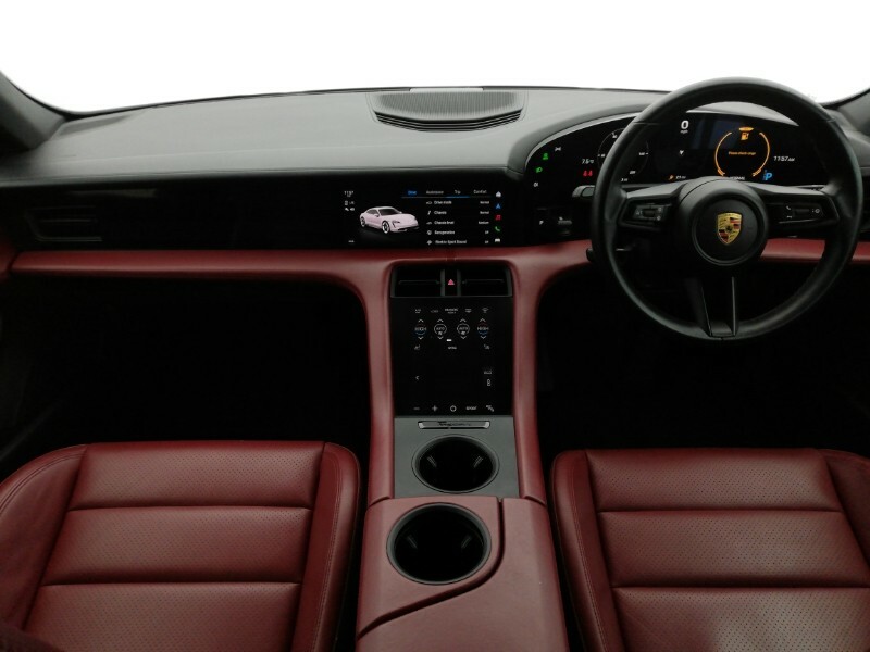 Porsche Taycan 420Kw 4S 93Kwh White #3