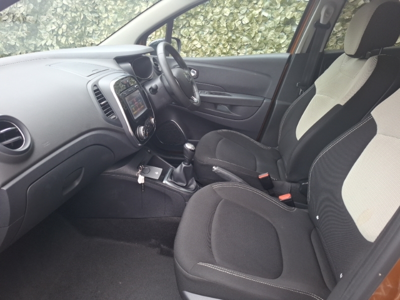 Renault Captur 0.9 Tce 90 Iconic SB18UCT Orange #5