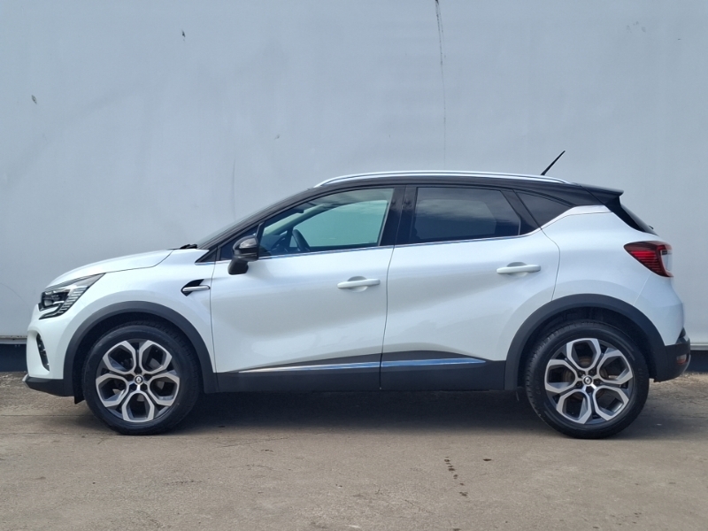 Renault Captur 1.3 Tce 140 Se Edition SW22UDL White #4