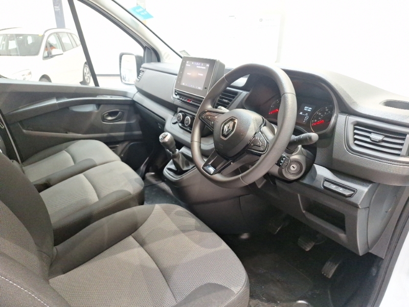 Renault Trafic Sl30 Blue Dci 130 Advance Van SH24PXZ White #3