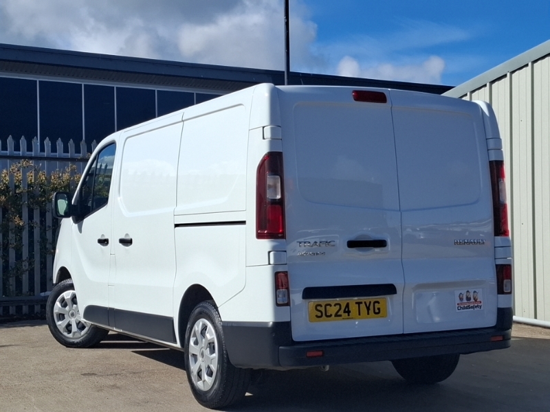 Renault Trafic Sl30 Blue Dci 130 Advance Safety Van SC24TYG White #2