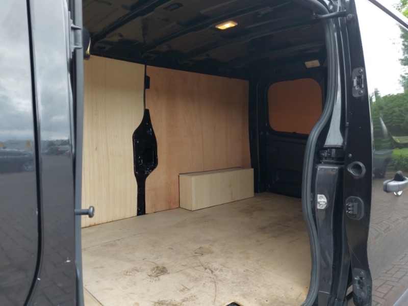 Renault Trafic Ll30 Blue Dci 130 Advance Van SH24FMO Black #6