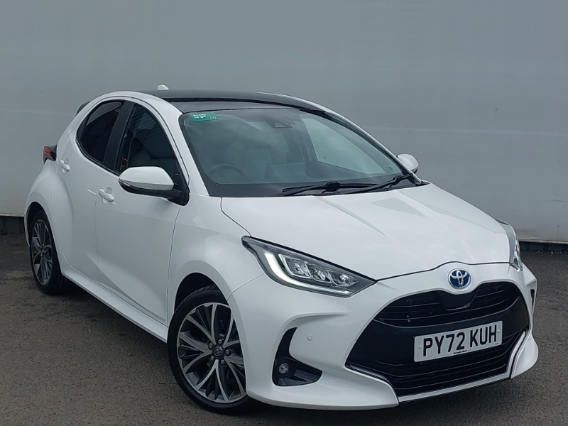 Toyota Yaris 1.5 Hybrid Excel Cvt White