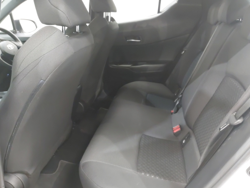 Toyota C-Hr 1.8 Hybrid Icon Cvt PK23OBN White #6