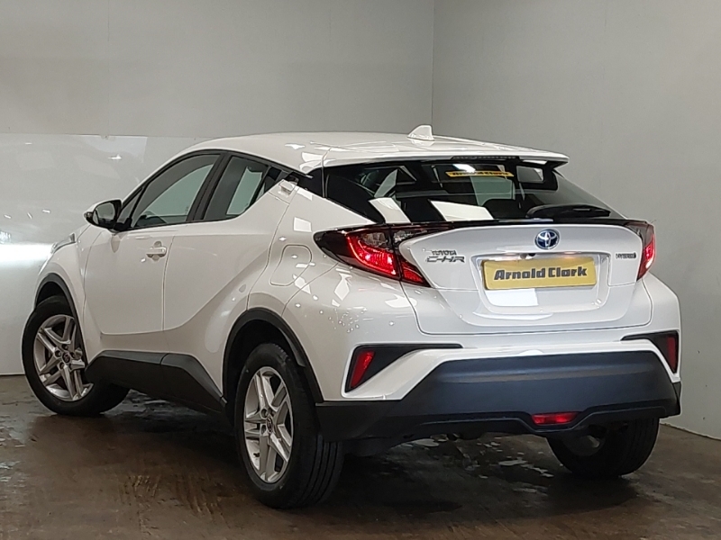 Toyota C-Hr 1.8 Hybrid Icon Cvt PK23OBN White #2
