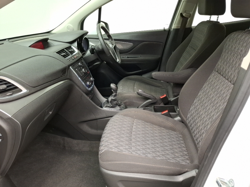 Vauxhall Mokka 1.6I Exclusiv White #5
