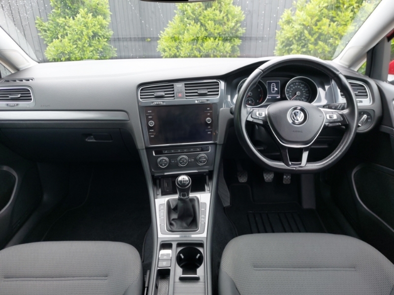 Volkswagen Golf 1.5 Tsi Evo 150 Match Edition SH69ZPD Red #3