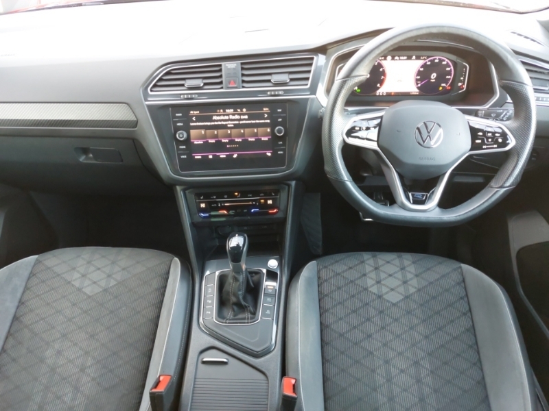 Volkswagen Tiguan 1.5 Tsi 150 R-line Edition Dsg MK73VUD Black #3
