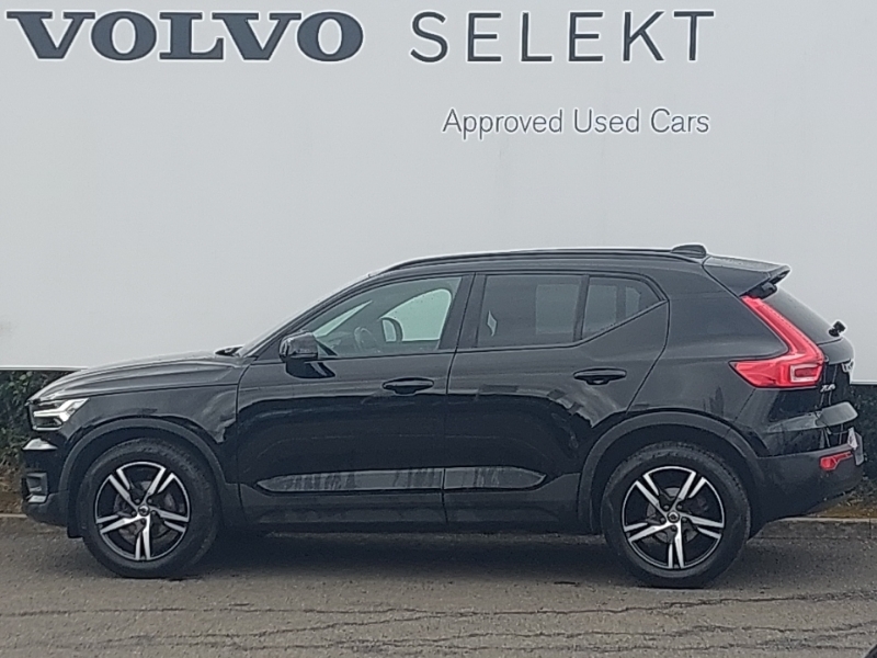 Volvo XC40 1.5 T3 163 R Design SW21OCC Black #4