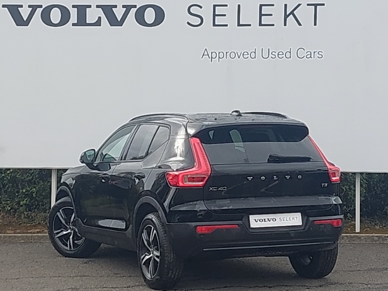 Volvo XC40 1.5 T3 163 R Design SW21OCC Black #2