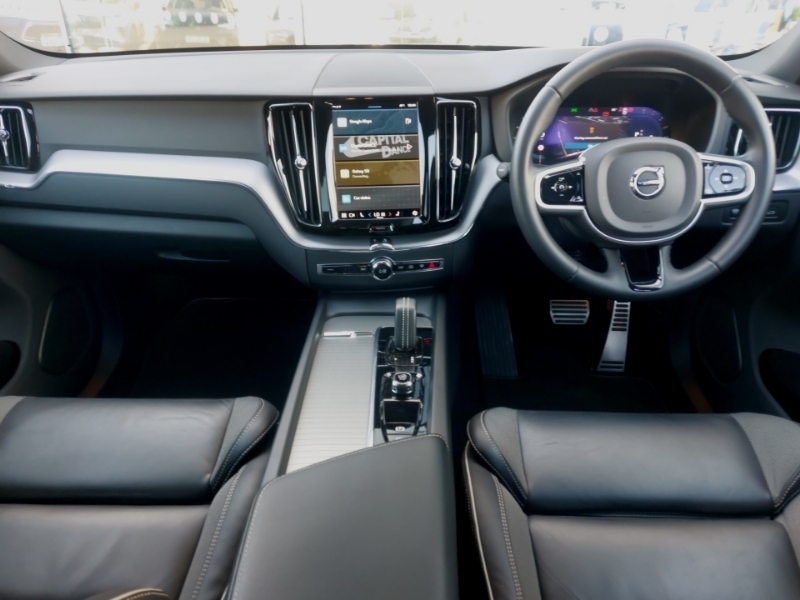Volvo XC60 2.0 B5p R Design Geartronic Grey #3