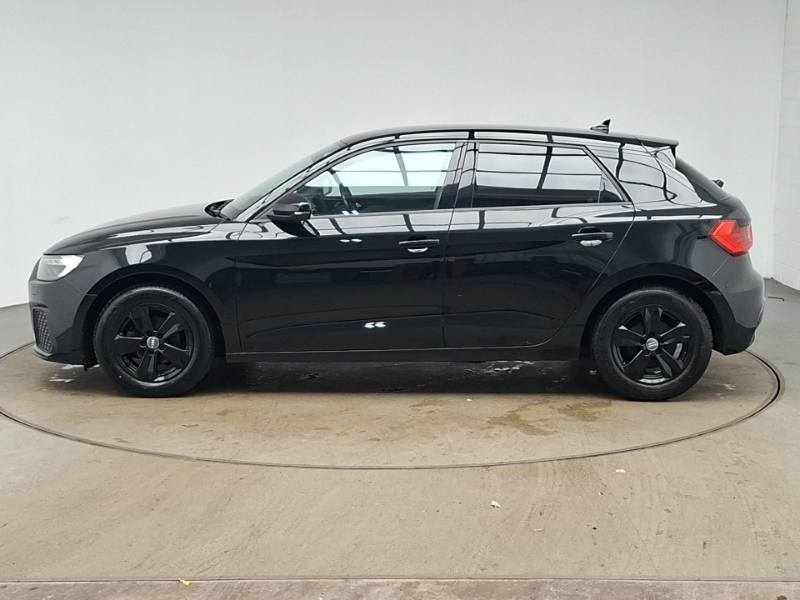 Audi A1 25 Tfsi Technik MV20XZF Black #4