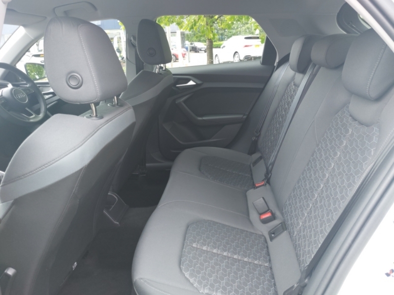 Audi A1 25 Tfsi Sport LR23ZJO White #6