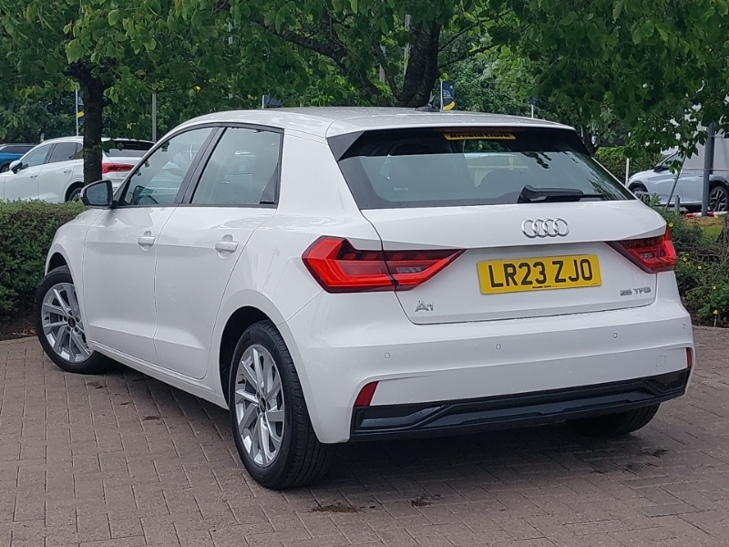 Audi A1 25 Tfsi Sport LR23ZJO White #2