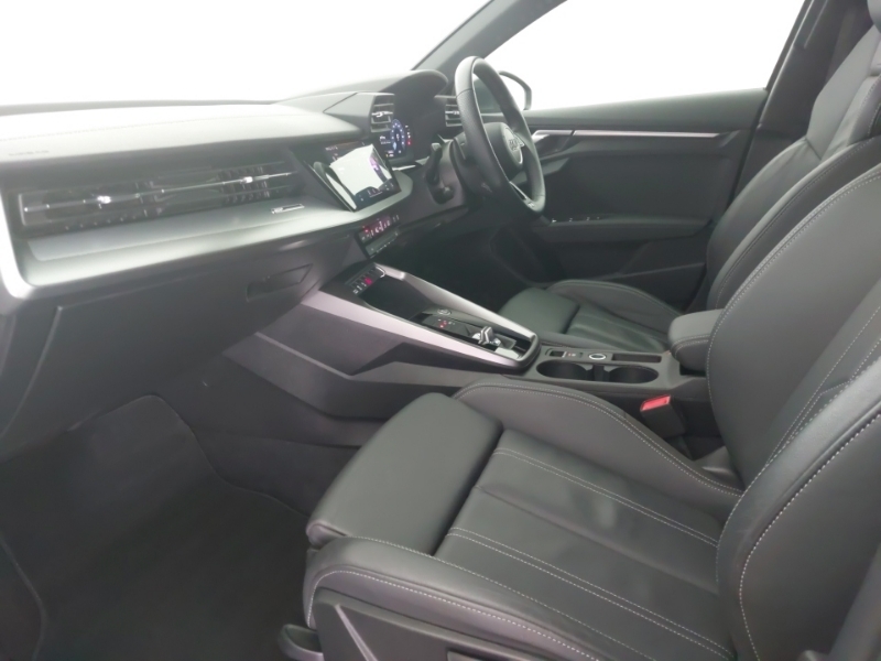 Audi A3 30 Tfsi S Line S Tronic VF23KUG Grey #5