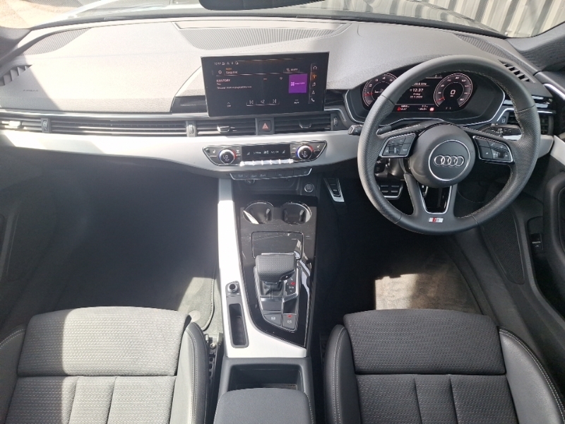 Audi A5 40 Tfsi 204 S Line S Tronic YA24KZJ Black #3
