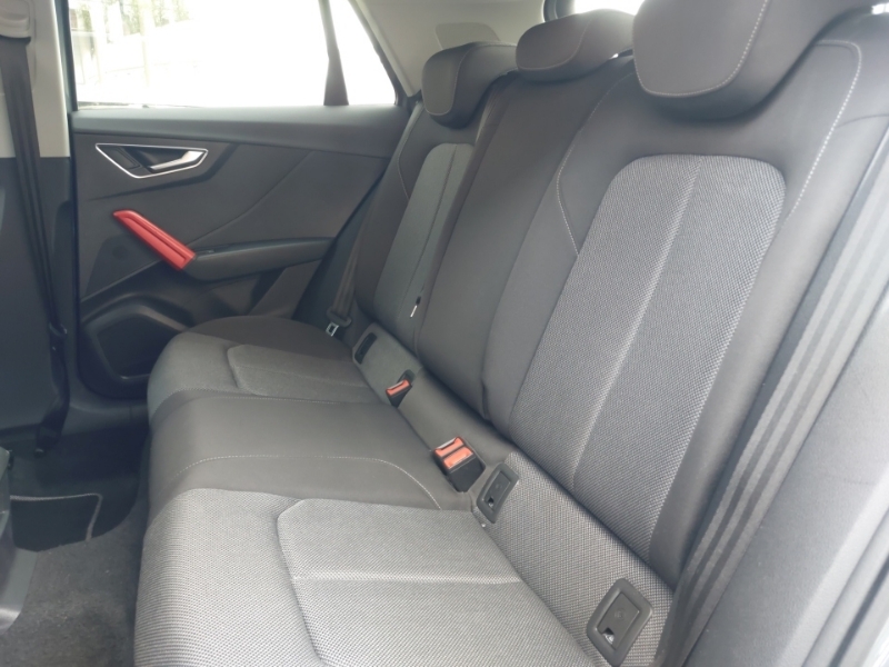 Audi Q2 30 Tdi Sport S Tronic MV69UVH Grey #6
