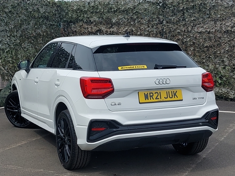 Audi Q2 35 Tfsi Black Edition S Tronic WR21JUK White #2
