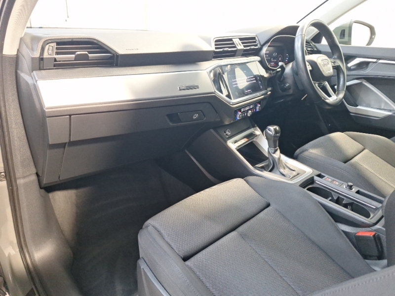 Audi Q3 35 Tfsi Sport S Tronic MJ19CSU Grey #5