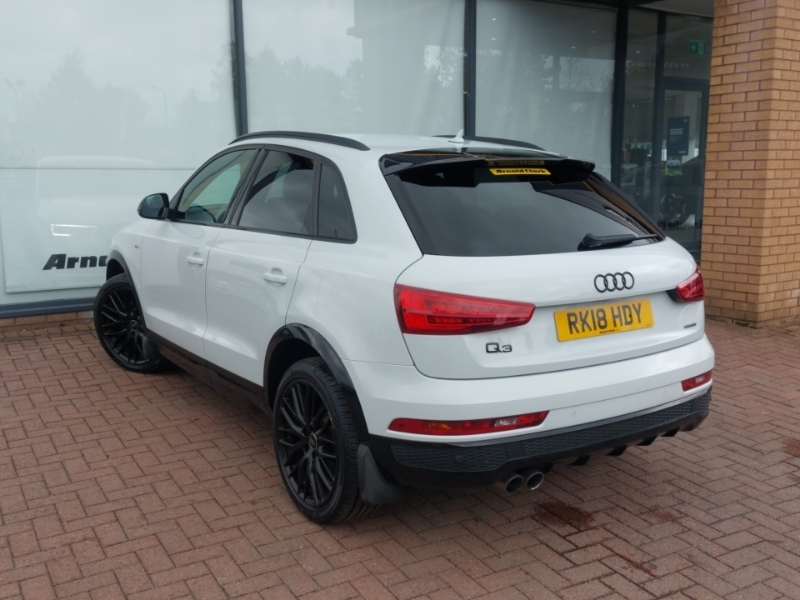 Audi Q3 2.0 Tdi 184 Quattro Black Edition S Tronic RK18HDY White #2